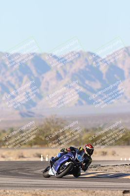 media/Dec-07-2025-CVMA (Sun) [[3e7d2de5dc]]/Race 16-Formula Middleweight/